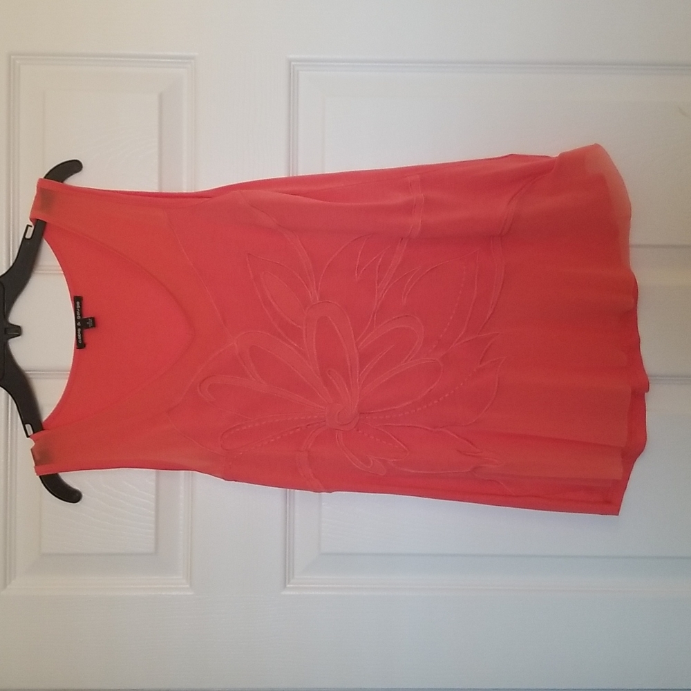 Cable and Gauge women's pink tank top flower and mesh size small